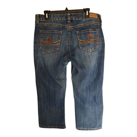 Seven7 Women's Low Rise Straight Leg Denim Cropped Jeans Size 14 NWOT - Picture 2 of 8